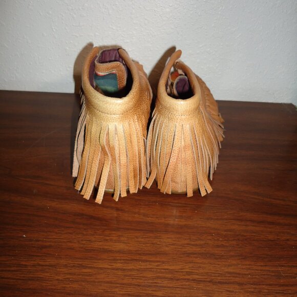 Gorgeous Sz 6 L & B Fringed Moccasins Slip On leather Aztec Boots Shoes - Picture 9 of 13